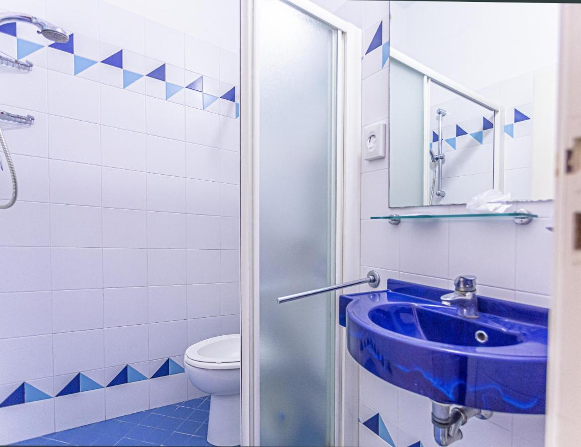 בלריה-איגאה מרינה Hotel Continental מראה חיצוני תמונה