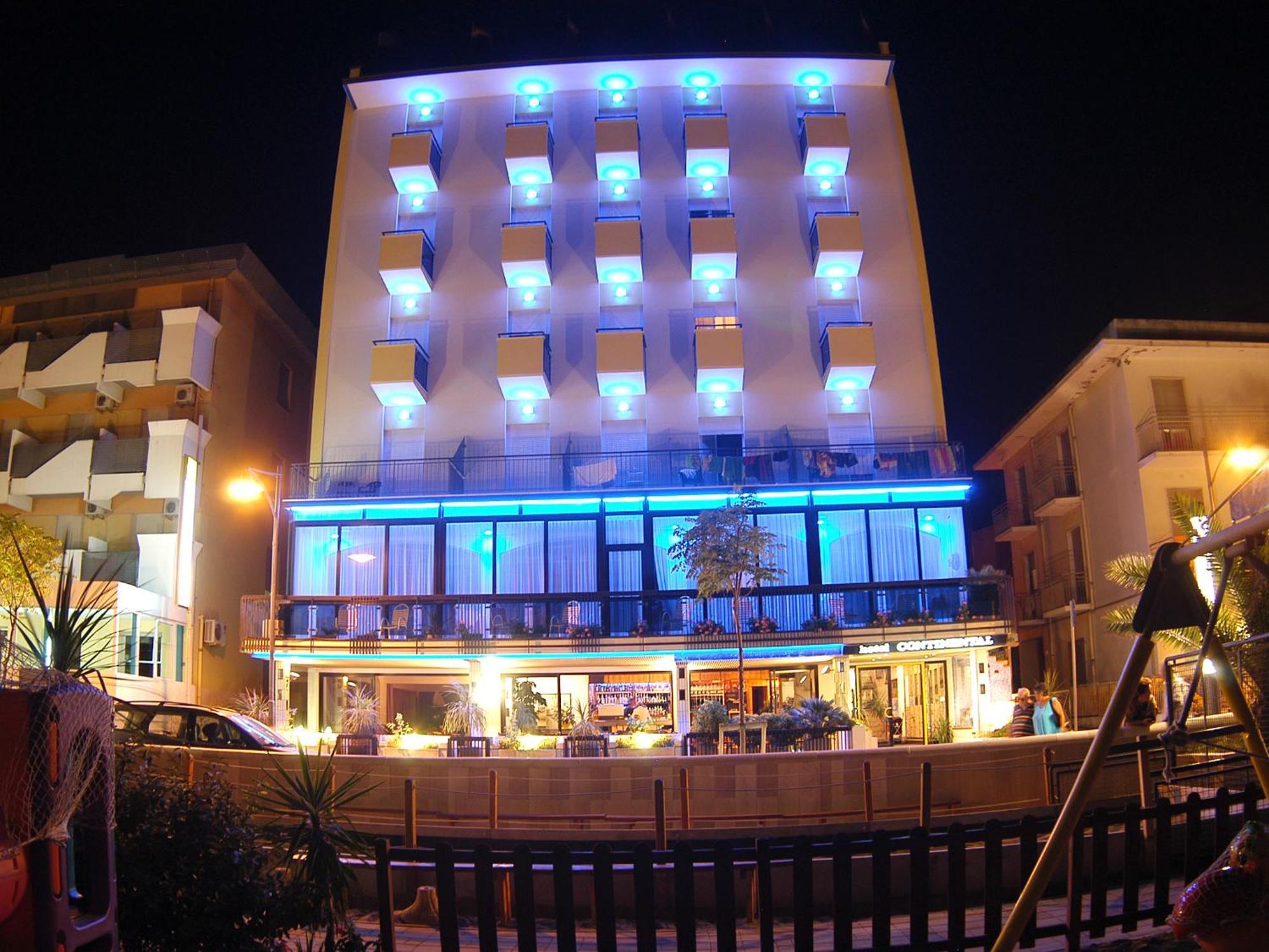 בלריה-איגאה מרינה Hotel Continental מראה חיצוני תמונה